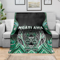Aotearoa Ngati Awa Blanket Maori Tribal Green Marble Paua Shell Pattern