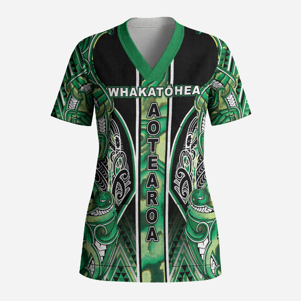 Aotearoa Whakatohea Scrub Top Maori Tribal Green Abalone Paua Shell Pattern DT05 Adult Green - Polynesian Pride