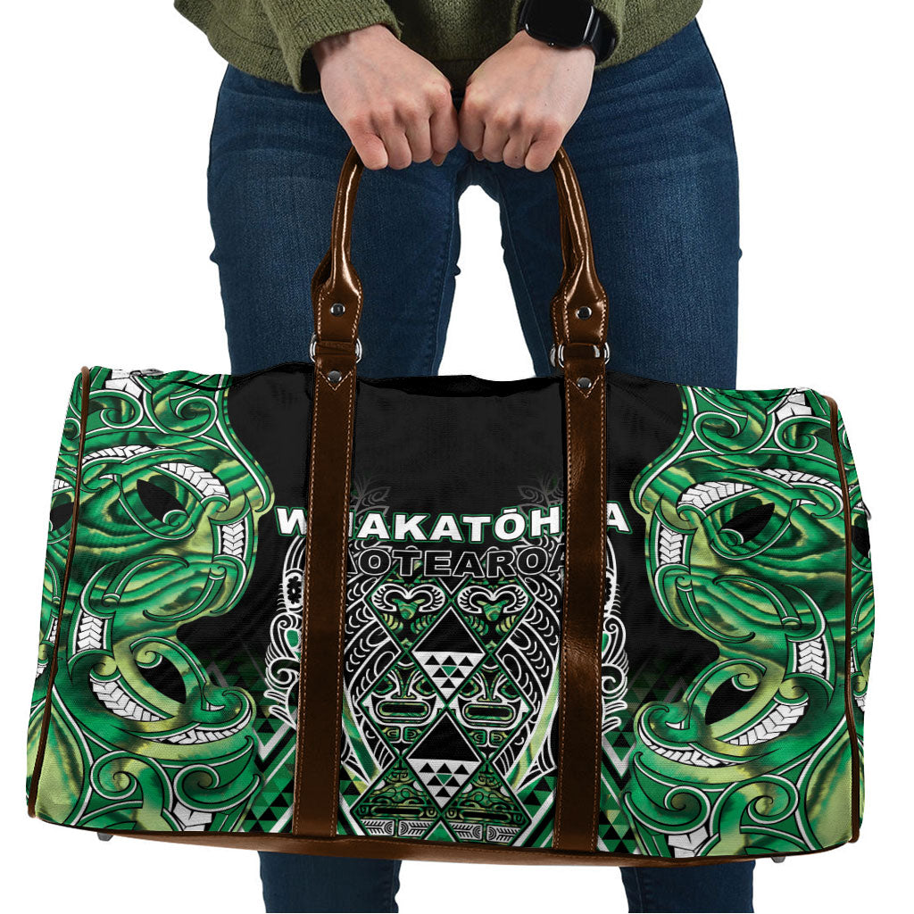 Aotearoa Whakatohea Travel Bag Maori Tribal Green Abalone Paua Shell Pattern DT05 Green - Polynesian Pride