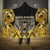 Aotearoa Ngati Whatua Hooded Blanket Maori Tribal Gold Paua Shell Pattern