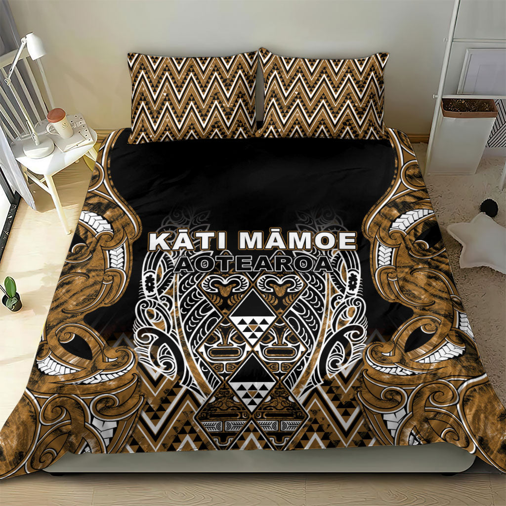 Aotearoa Kati Mamoe Bedding Set Maori Brown Tribal Paua Shell Pattern