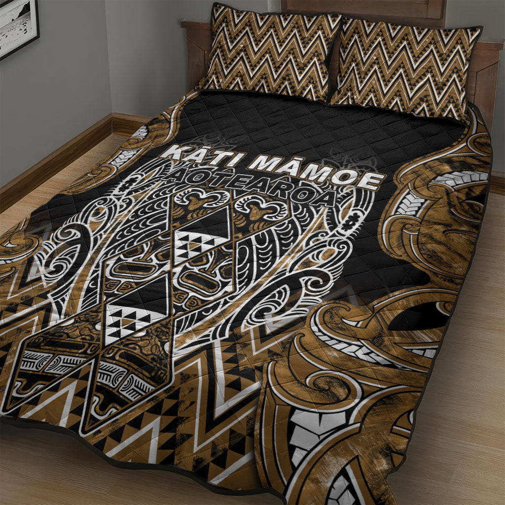 Aotearoa Kati Mamoe Quilt Bed Set Maori Brown Tribal Paua Shell Pattern