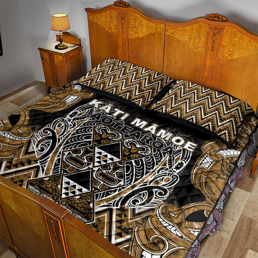 Aotearoa Kati Mamoe Quilt Bed Set Maori Brown Tribal Paua Shell Pattern
