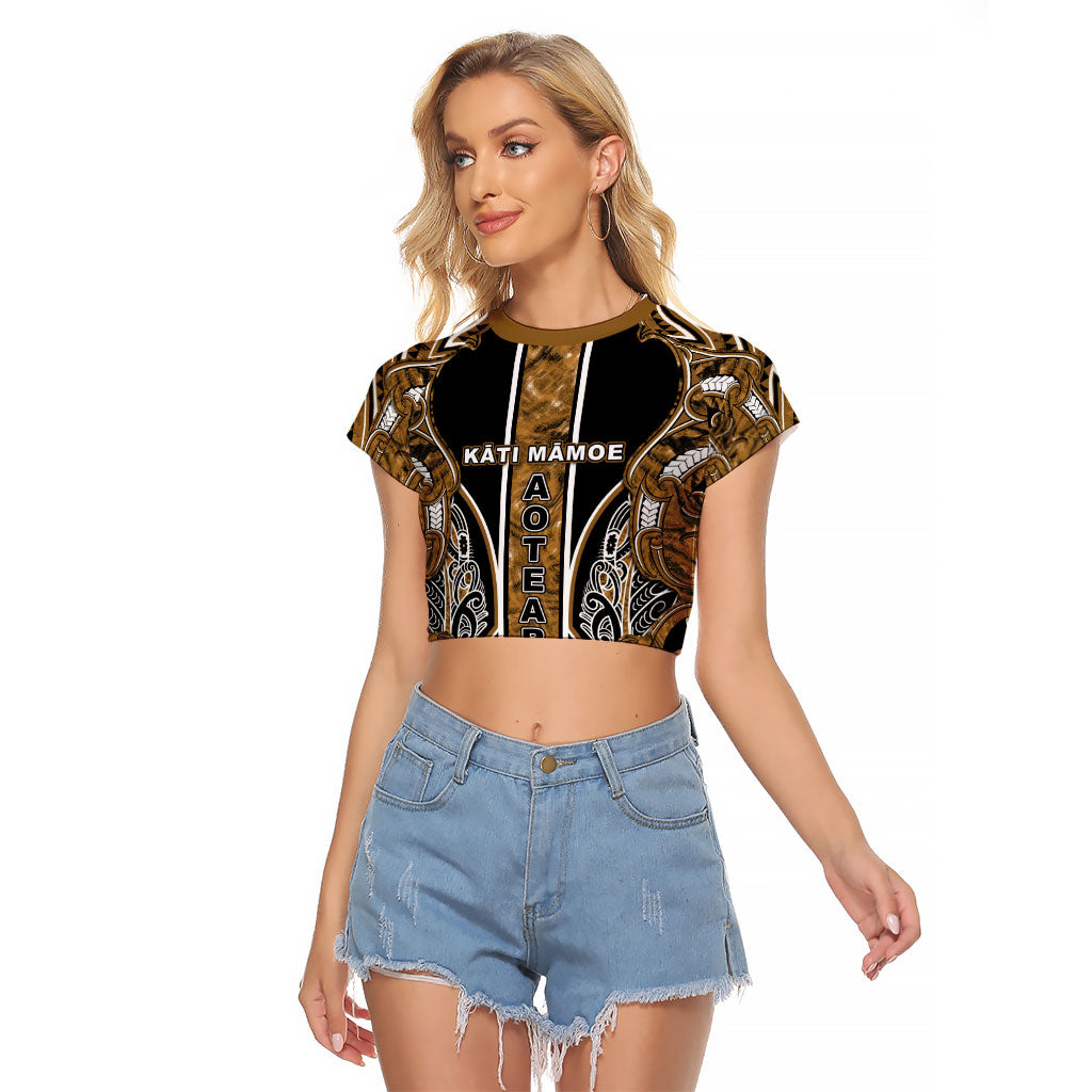 Aotearoa Kati Mamoe Raglan Cropped T Shirt Maori Brown Tribal Paua Shell Pattern