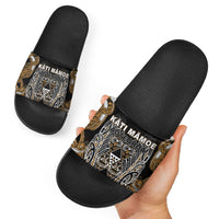 Aotearoa Kati Mamoe Slide Sandals Maori Brown Tribal Paua Shell Pattern