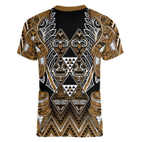 Aotearoa Kati Mamoe Women V-Neck T-Shirt Maori Brown Tribal Paua Shell Pattern