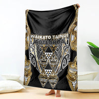 Aotearoa Waikato Tainui Blanket Maori Light Gold Tribal Paua Shell Pattern