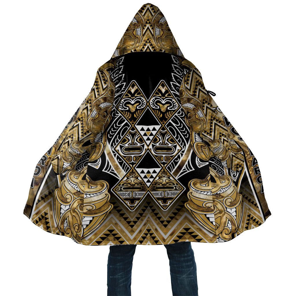 Aotearoa Waikato Tainui Cloak Maori Light Gold Tribal Paua Shell Pattern