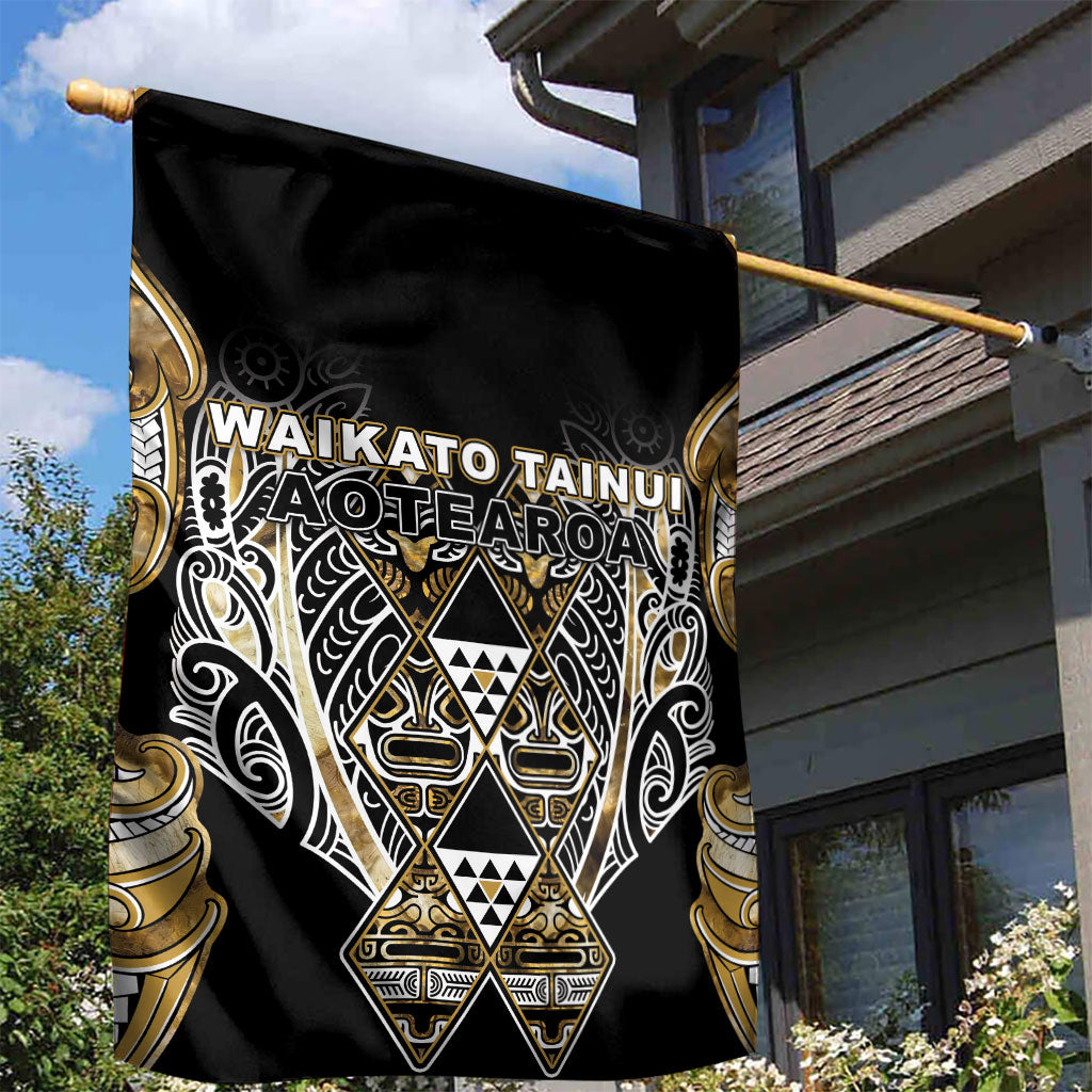 Aotearoa Waikato Tainui Garden Flag Maori Light Gold Tribal Paua Shell Pattern