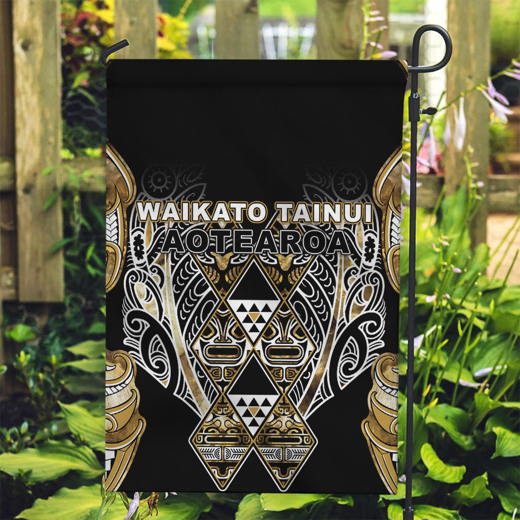 Aotearoa Waikato Tainui Garden Flag Maori Light Gold Tribal Paua Shell Pattern