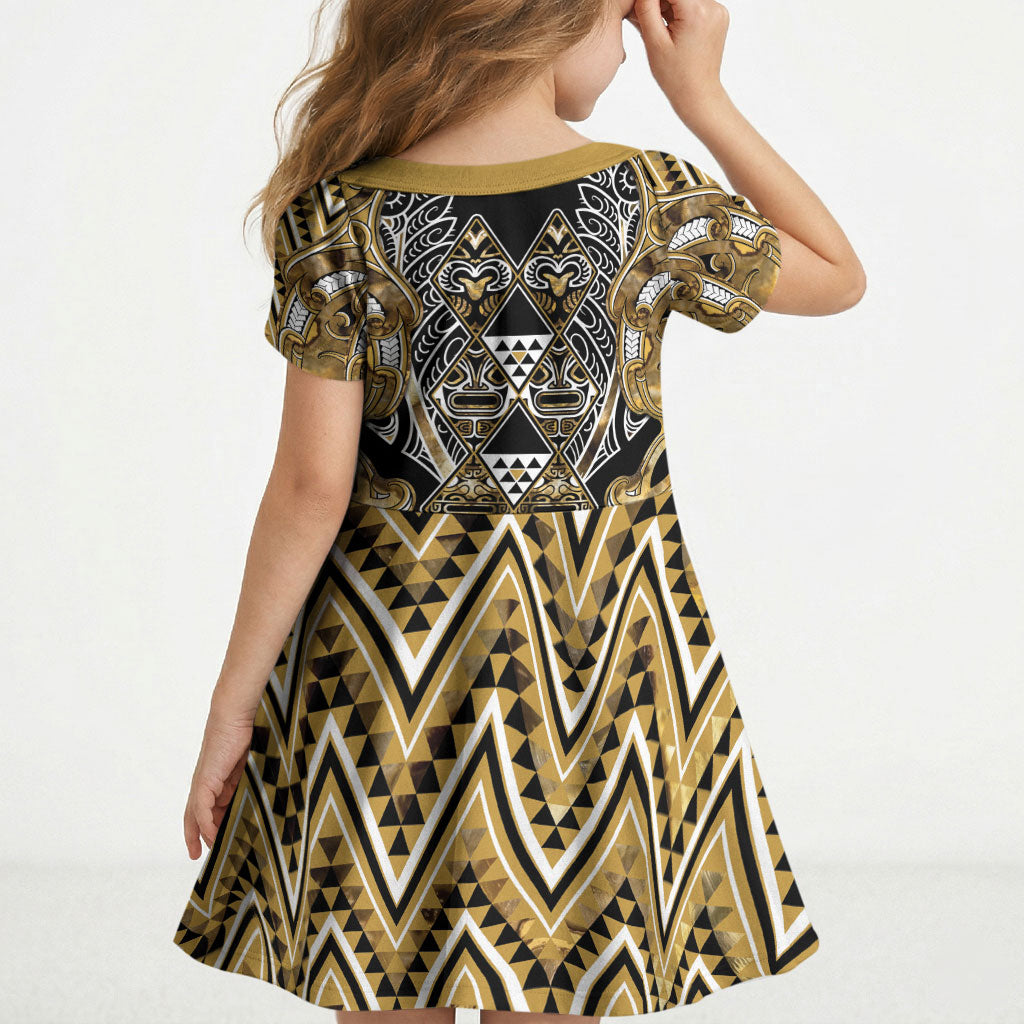 Aotearoa Waikato Tainui Kid Short Sleeve Dress Maori Light Gold Tribal Paua Shell Pattern