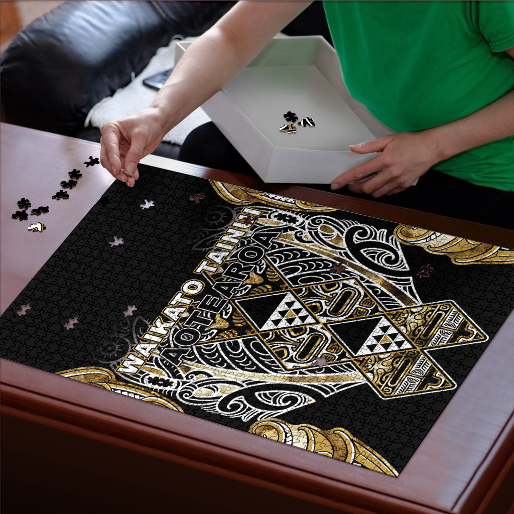 Aotearoa Waikato Tainui Puzzle Maori Light Gold Tribal Paua Shell Pattern