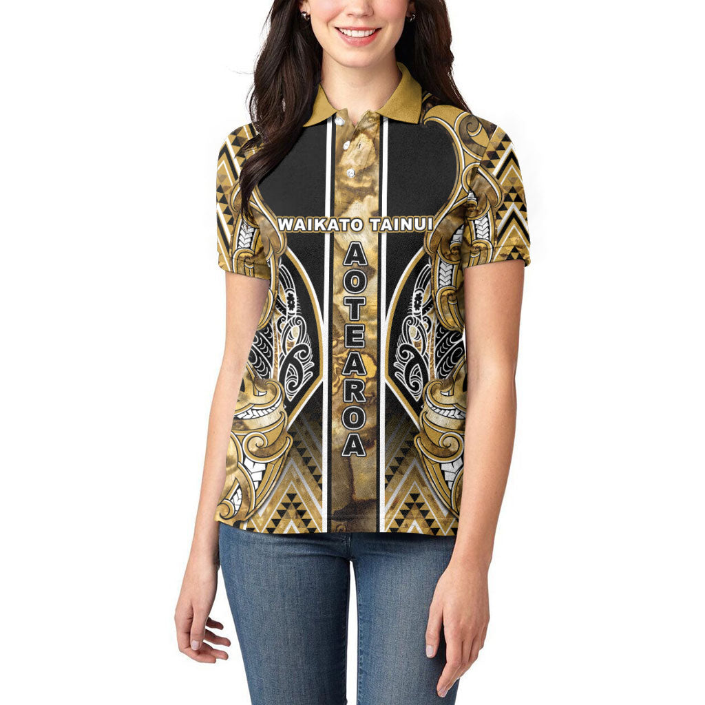 Aotearoa Waikato Tainui Women Polo Shirt Maori Light Gold Tribal Paua Shell Pattern