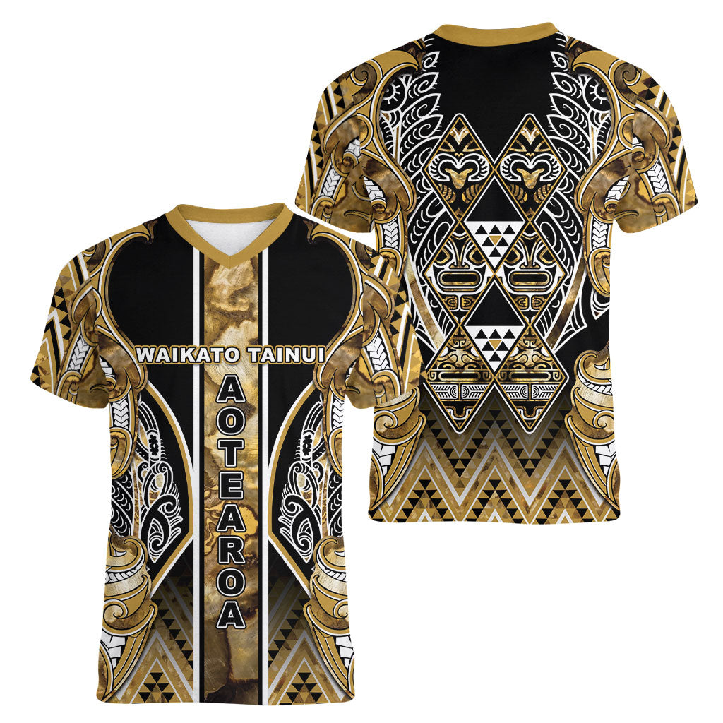 Aotearoa Waikato Tainui Women V-Neck T-Shirt Maori Light Gold Tribal Paua Shell Pattern