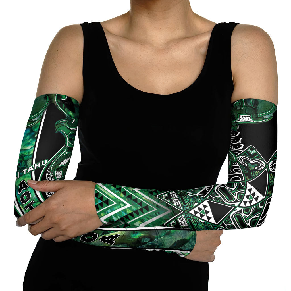Aotearoa Ngai Tahu Arm Sleeves Maori Tribal Dark Green Paua Shell Pattern