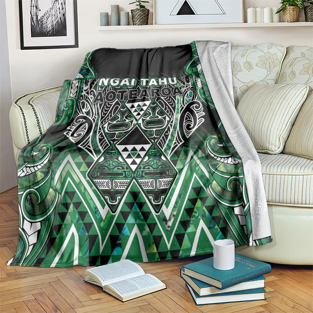 Aotearoa Ngai Tahu Blanket Maori Tribal Dark Green Paua Shell Pattern