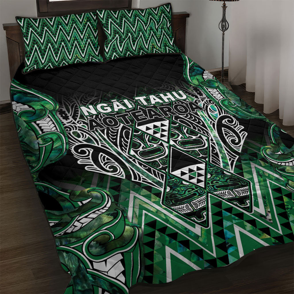 Aotearoa Ngai Tahu Quilt Bed Set Maori Tribal Dark Green Paua Shell Pattern