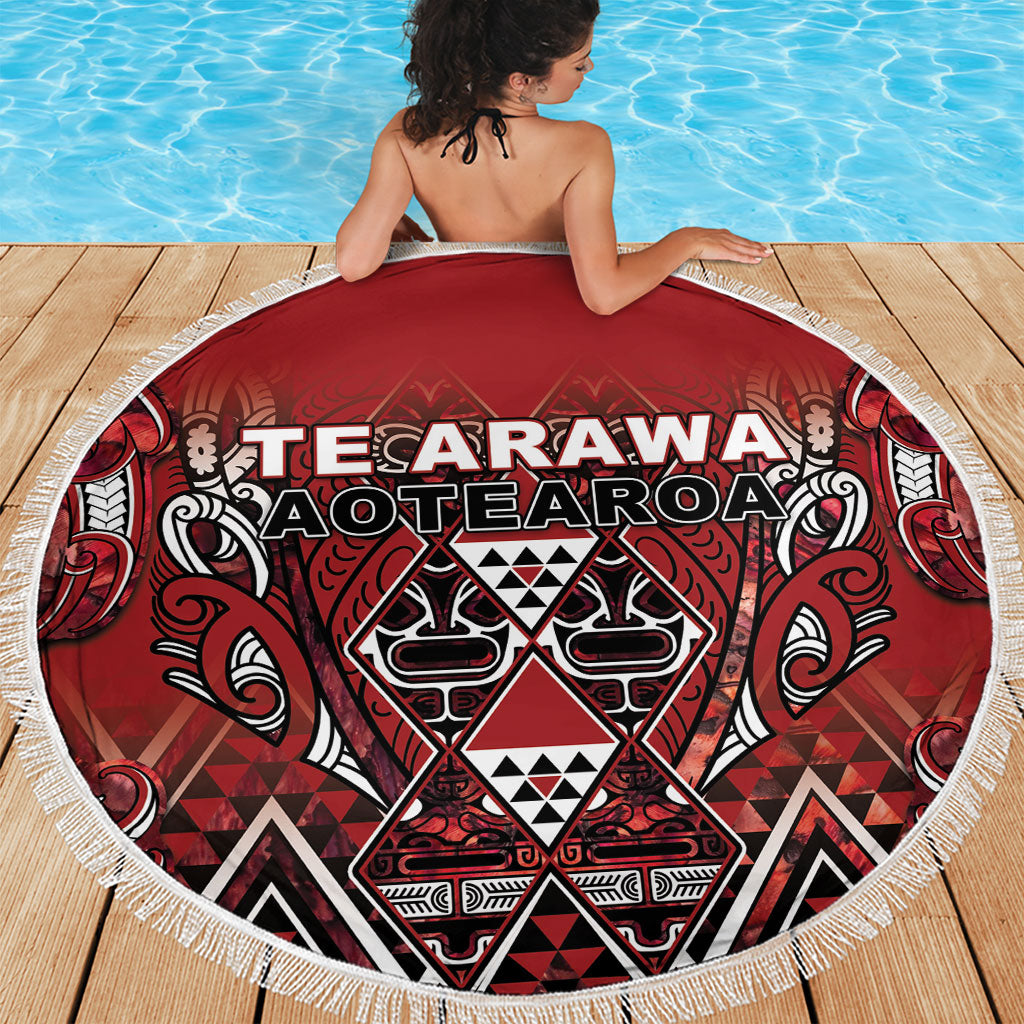 Aotearoa Te Arawa Beach Blanket Maori Tribal Dark Red Paua Shell Pattern