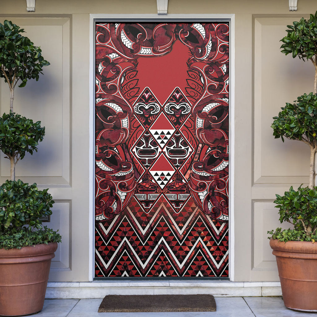 Aotearoa Te Arawa Door Cover Maori Tribal Dark Red Paua Shell Pattern