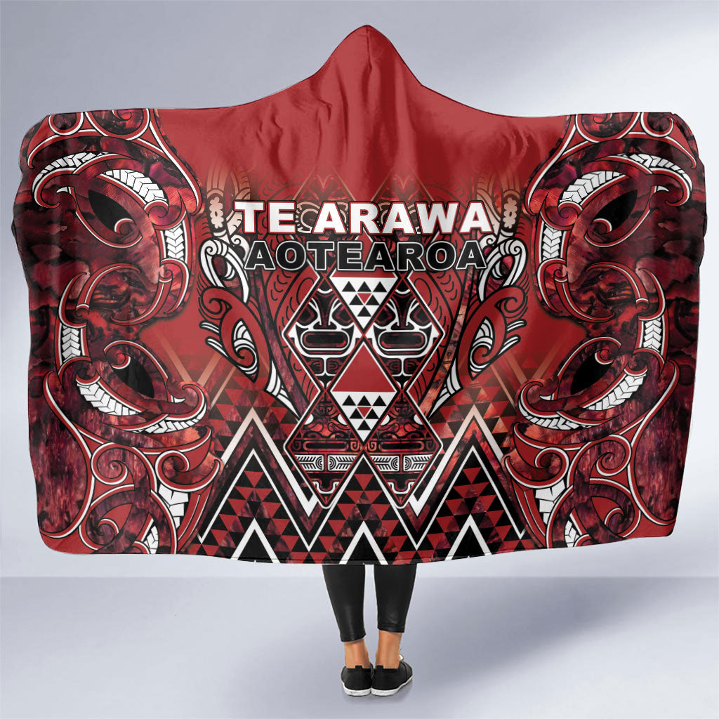 Aotearoa Te Arawa Hooded Blanket Maori Tribal Dark Red Paua Shell Pattern DT05 One Size Red - Polynesian Pride