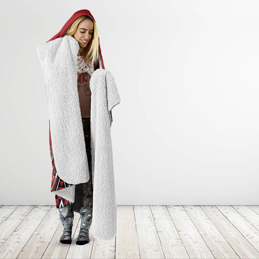 Aotearoa Te Arawa Hooded Blanket Maori Tribal Dark Red Paua Shell Pattern