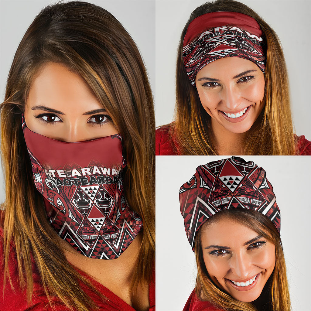 Aotearoa Te Arawa Neck Gaiter Maori Tribal Dark Red Paua Shell Pattern
