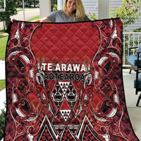 Aotearoa Te Arawa Quilt Maori Tribal Dark Red Paua Shell Pattern