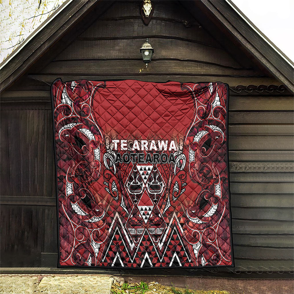 Aotearoa Te Arawa Quilt Maori Tribal Dark Red Paua Shell Pattern