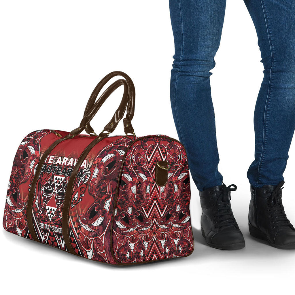 Aotearoa Te Arawa Travel Bag Maori Tribal Dark Red Paua Shell Pattern
