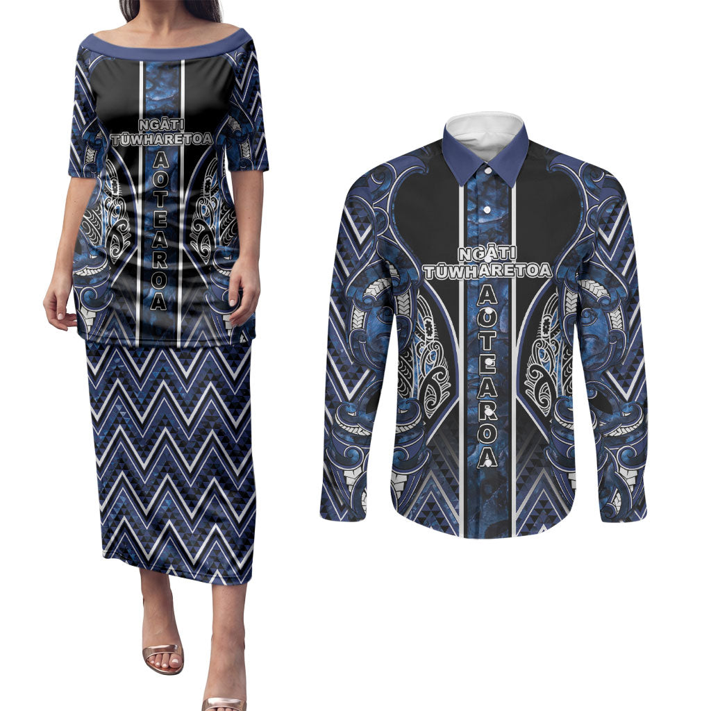 Aotearoa Tuwharetoa Couples Matching Puletasi and Long Sleeve Button Shirt Maori Tribal Navy Paua Shell Pattern