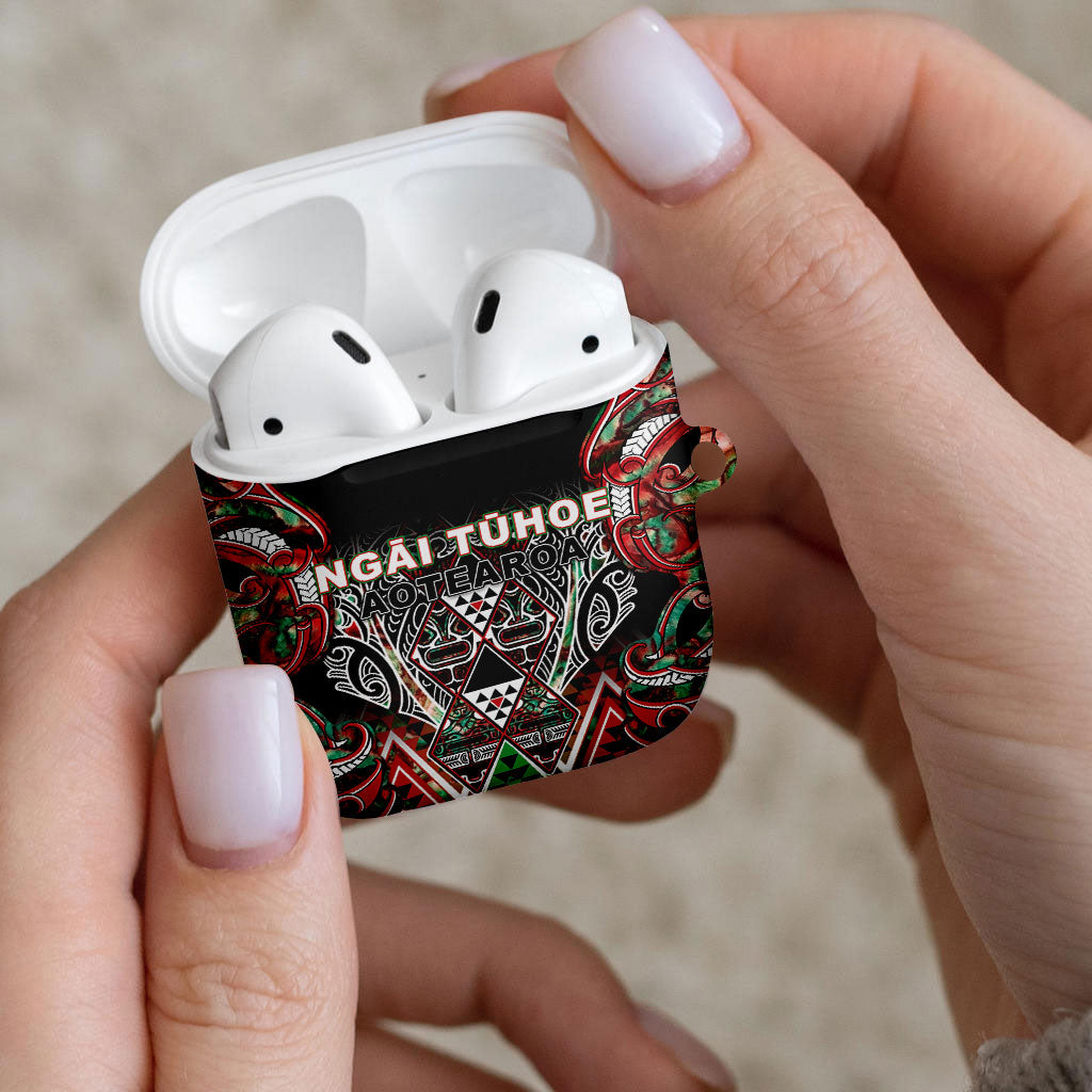 Aotearoa Ngai Tuhoe AirPods Case Maori Tribal Red And Green Paua Shell Pattern
