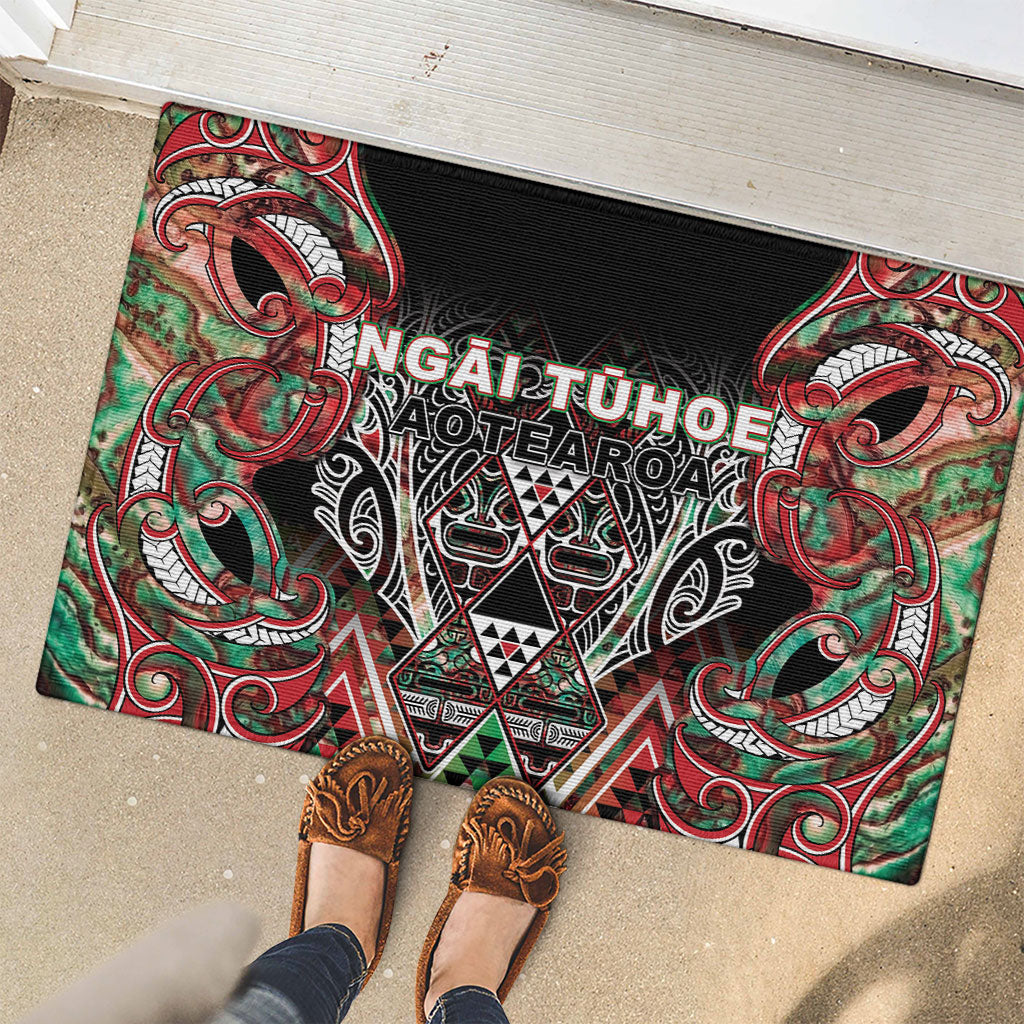 Aotearoa Ngai Tuhoe Rubber Doormat Maori Tribal Red And Green Paua Shell Pattern