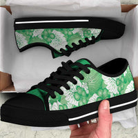 Green Aloha Hawaii Low Top Shoes Monstera Hibiscus Plumeria Seamless Vibes - Polynesian Pride