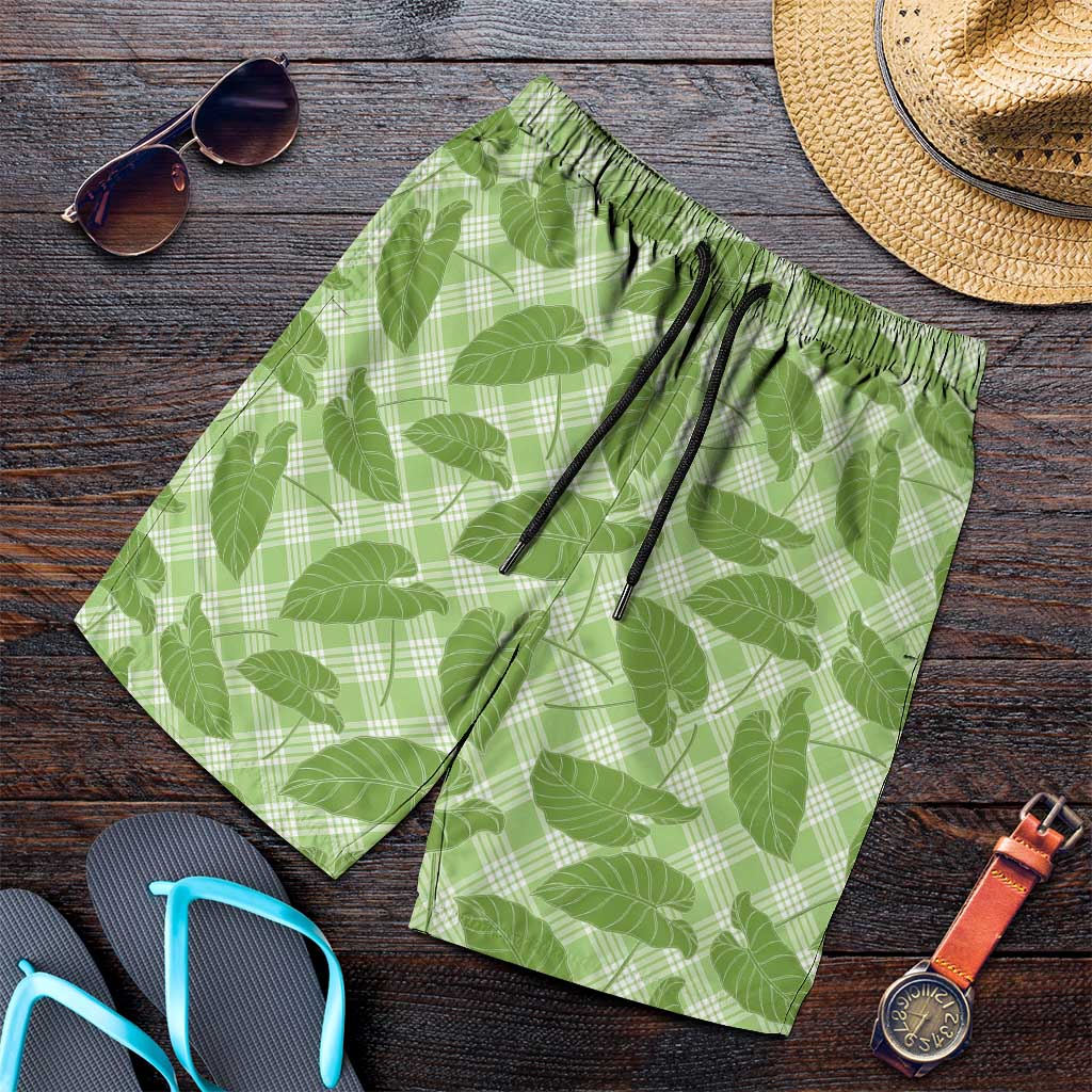 Green Hawaii Kalo Palaka Motifs Shorts for Men Hawaiian Taro Leaves Elegant Vibes