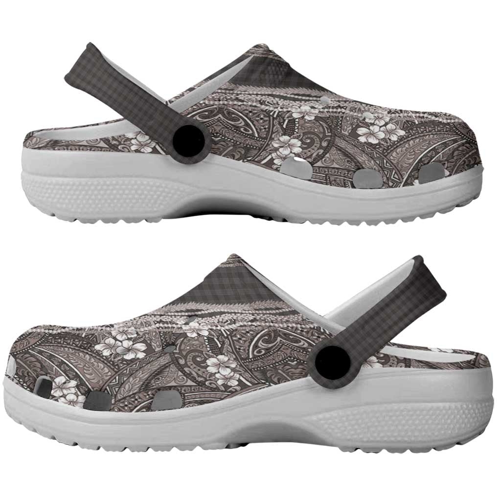 Hawaiian Art Flower Tribal with Lei Clogs Shoes Palaka Pattern Grayscale LT03