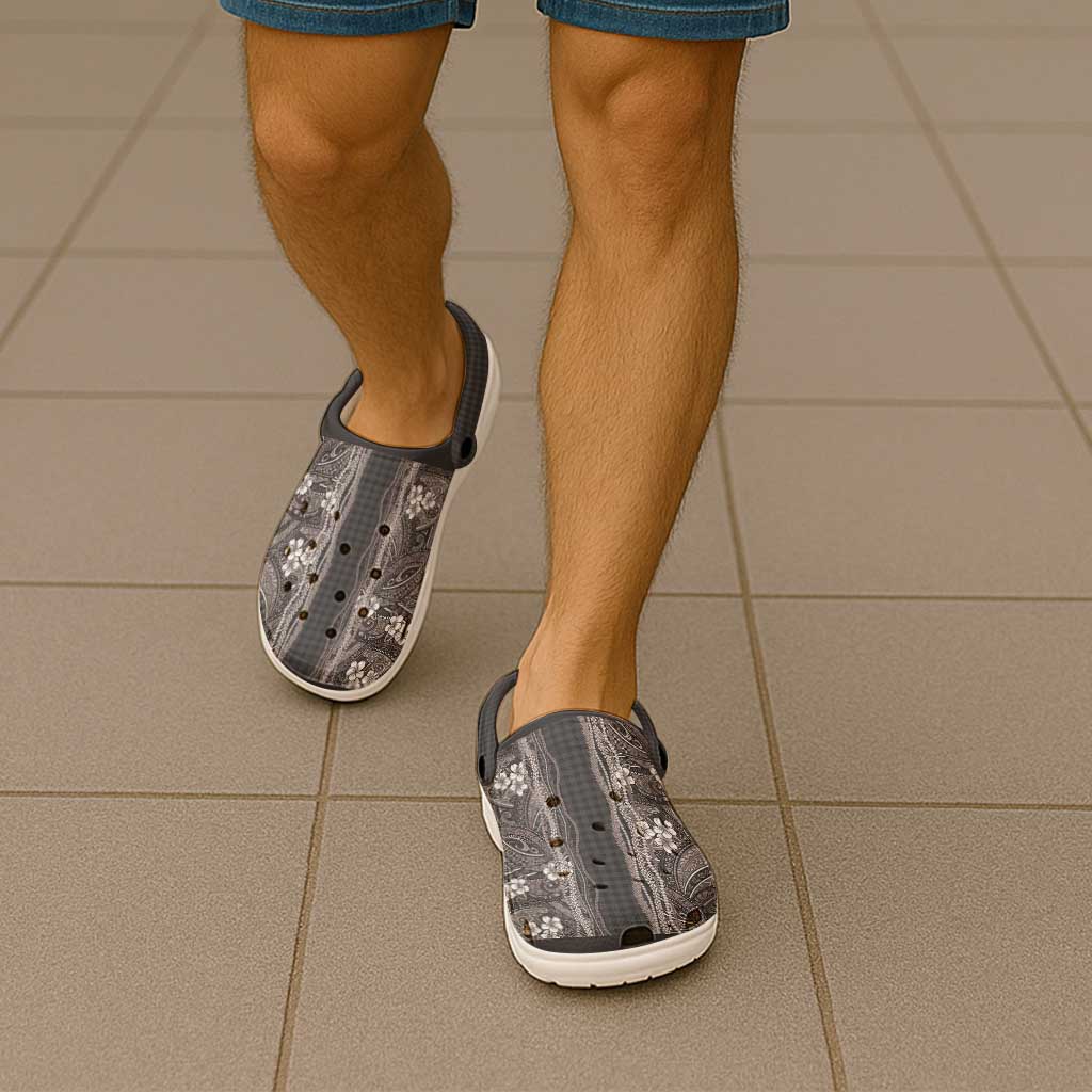 Hawaiian Art Flower Tribal with Lei Clogs Shoes Palaka Pattern Grayscale - Polynesian Pride