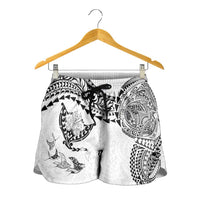 Hawaiian Manta Ray Tribal Shorts for Women Polynesian Art Motifs White Color