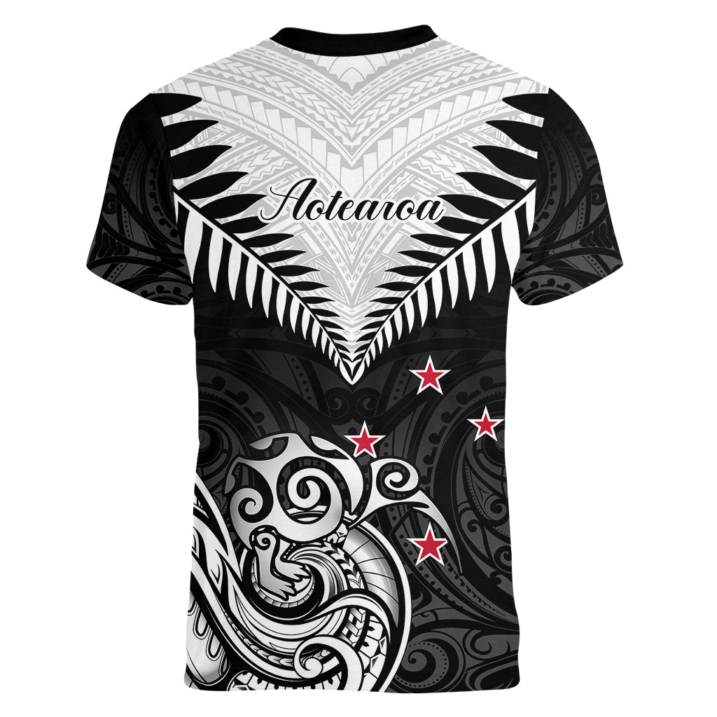 New Zealand Women V Neck T Shirt Aotearoa Maori Kiwi Black Fern LT01 - Polynesian Pride