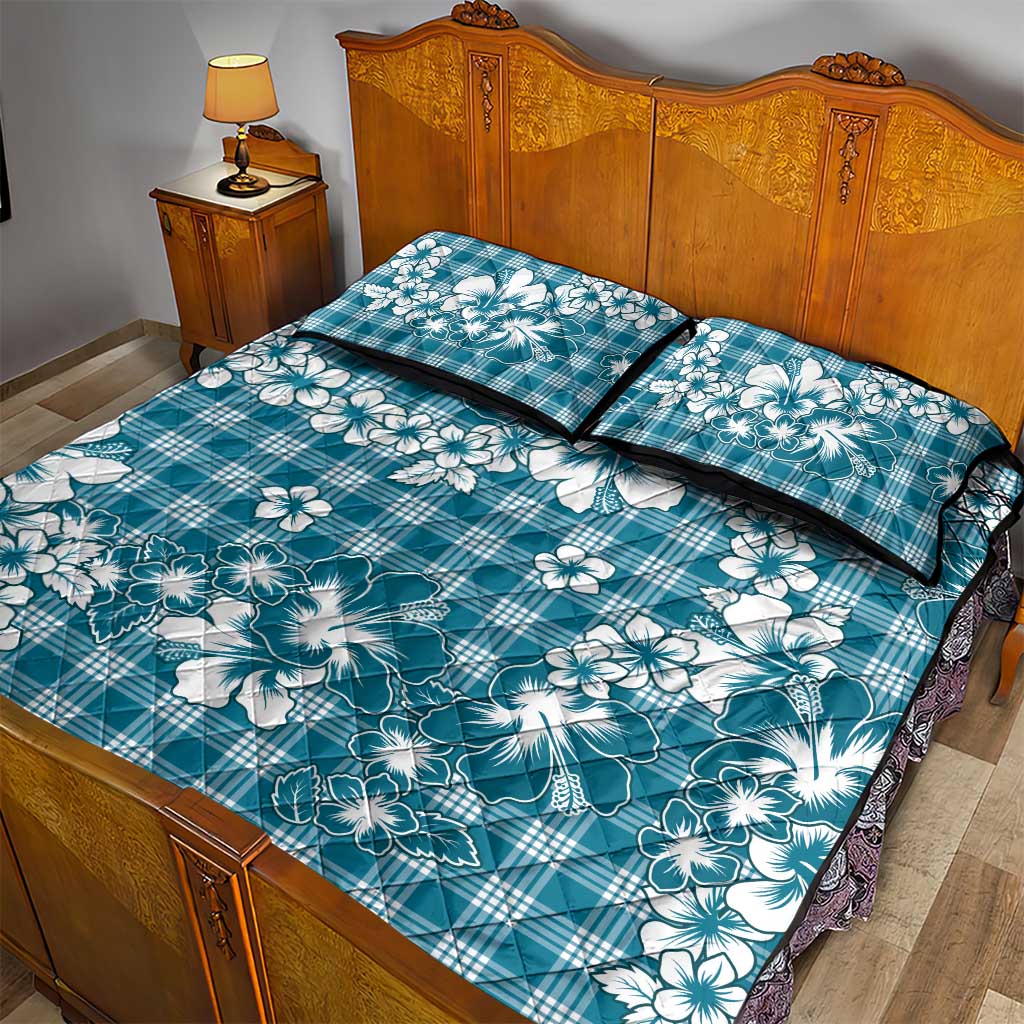Hibiscus Pakala Ocean Depths Blue Quilt Bed Set Tropical Floral Stylized - Polynesian Pride