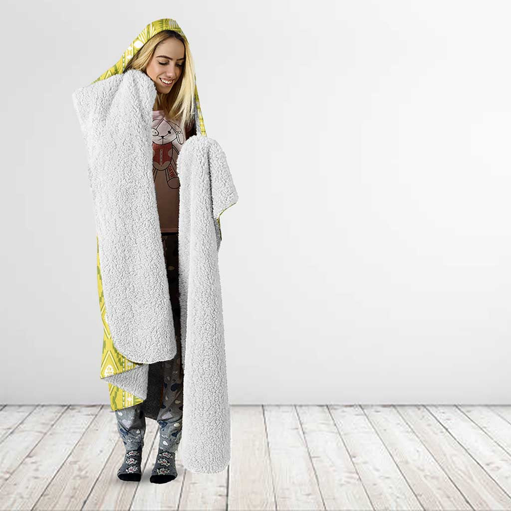 Fiji Masi All Yellow Hooded Blanket Tapa Pattern - Polynesian Pride
