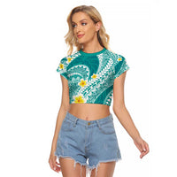Plumeria Polynesian Teal Glitter Pattern Raglan Cropped T Shirt