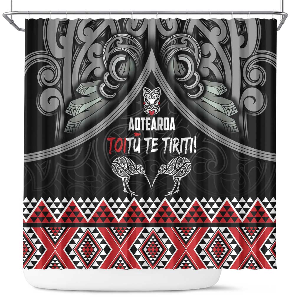 Aotearoa Toitu Te Tiriti Waitangi Shower Curtain Proud To Be Maori LT01 Black - Polynesian Pride