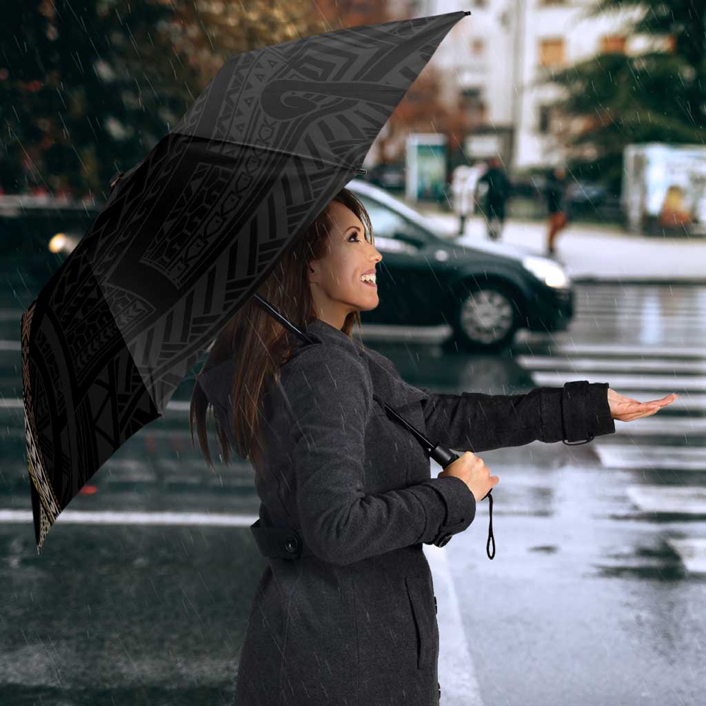 Beige Polynesian Starfish Unique Pattern Umbrella