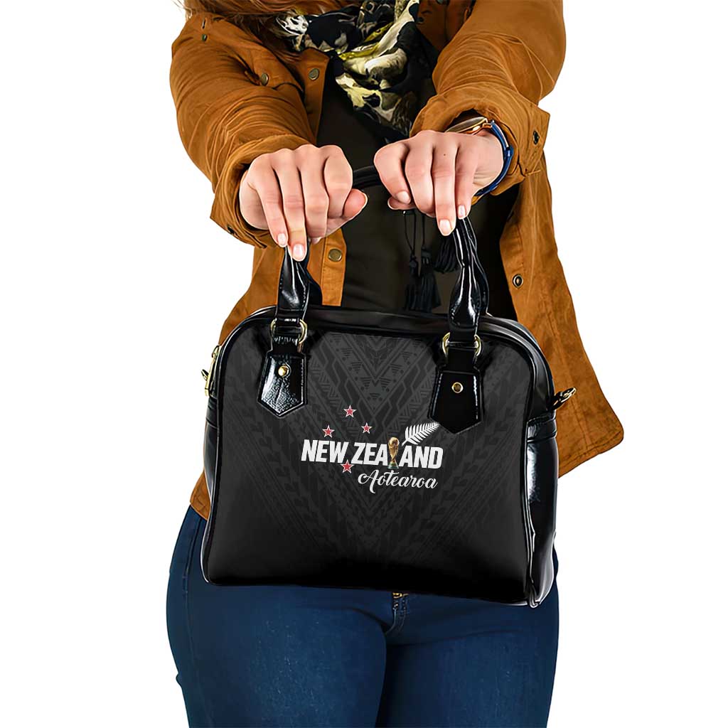 Football New Zealand Shoulder Handbag Aotearoa United Black Version LT01 One Size Black - Polynesian Pride