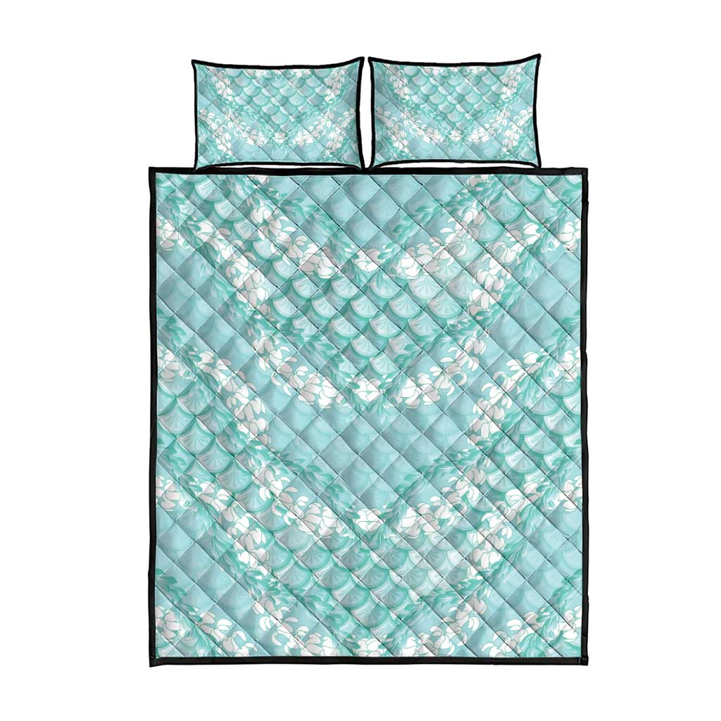 Light Turquoise Mermaid Puakenikeni Maile Lei Quilt Bed Set