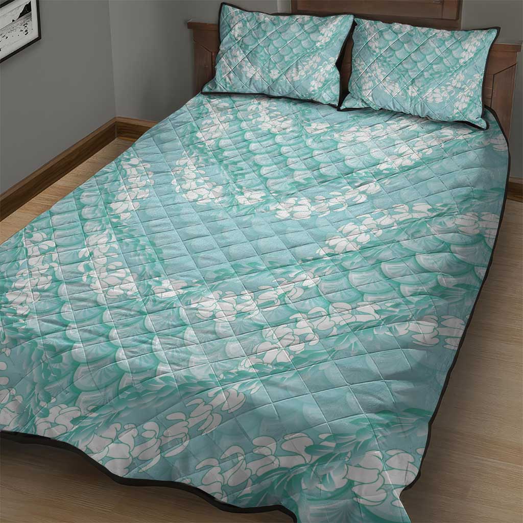 Light Turquoise Mermaid Puakenikeni Maile Lei Quilt Bed Set