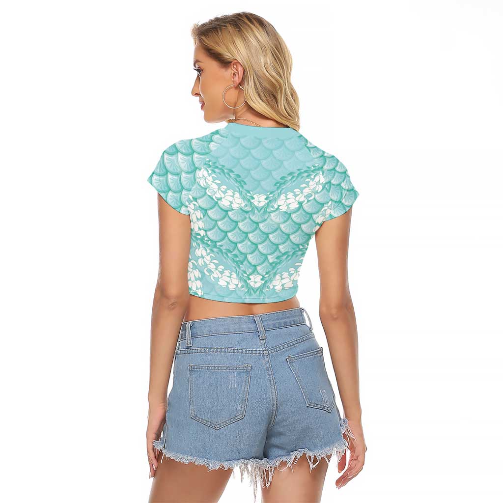 Light Turquoise Mermaid Puakenikeni Maile Lei Raglan Cropped T Shirt