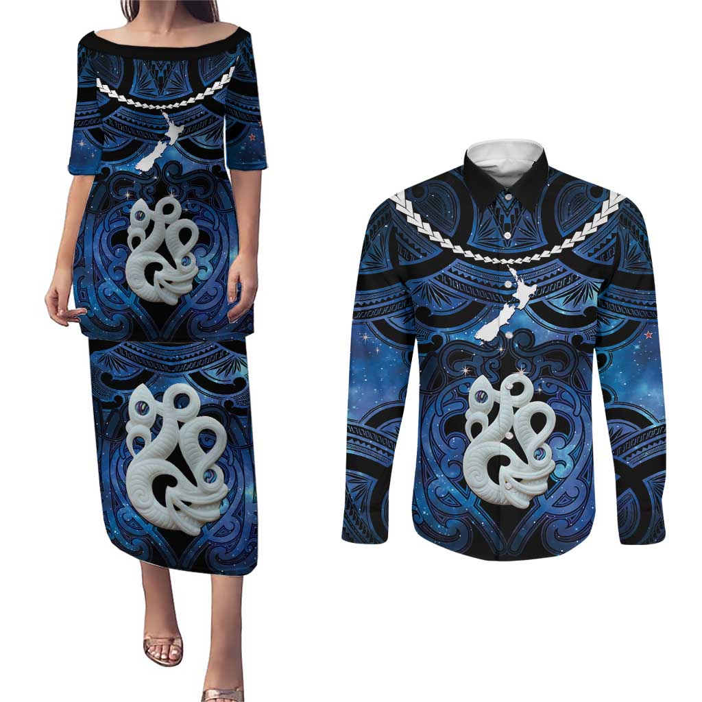 Personalized Maori Matariki Manaia Couples Matching Puletasi and Long Sleeve Button Shirt Maori Kowhaiwhai Pattern Galaxy LT01 Blue - Polynesian Pride