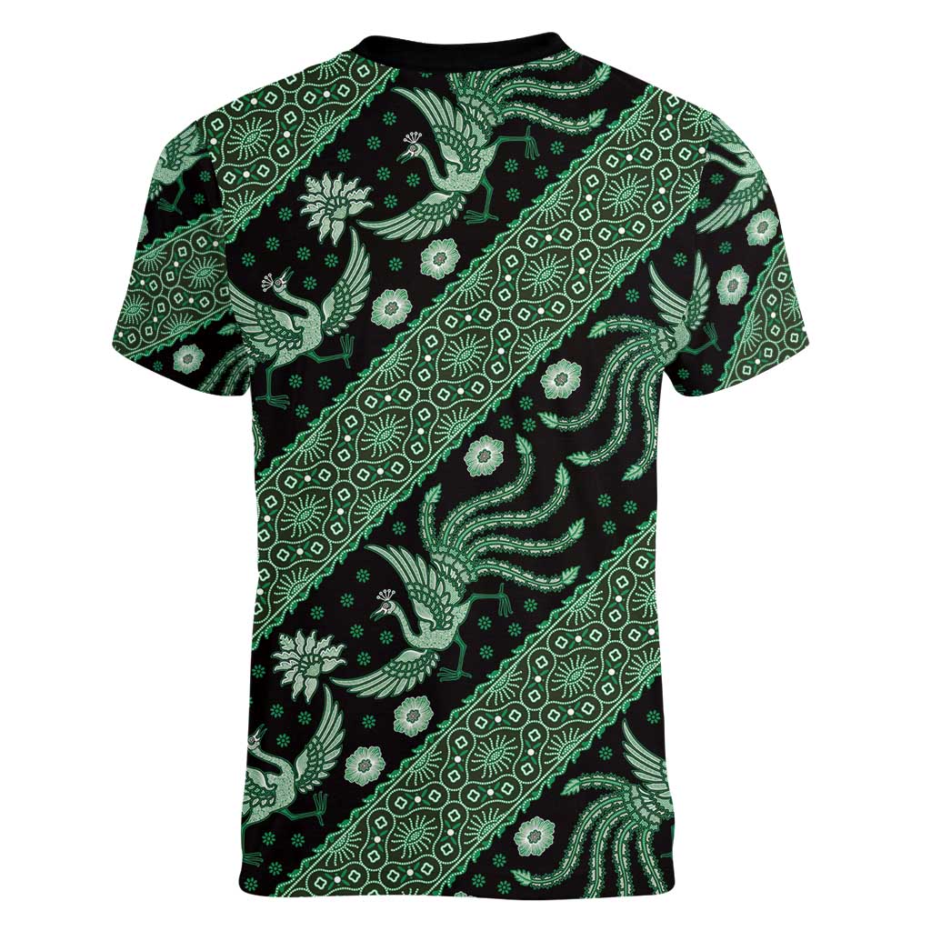 Indonesia Batik Pattern Women V-Neck T-Shirt Green Version