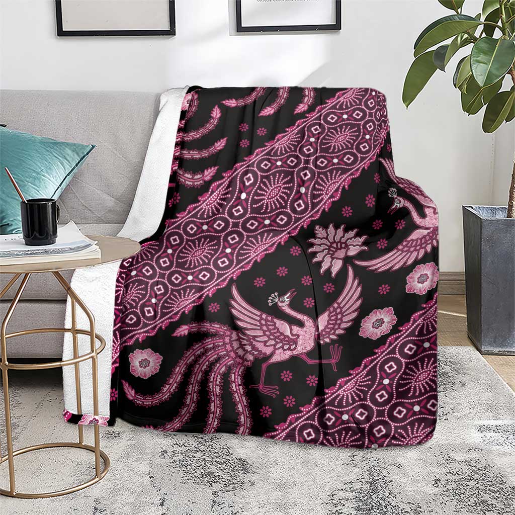 Indonesia Batik Pattern Blanket Pink Version